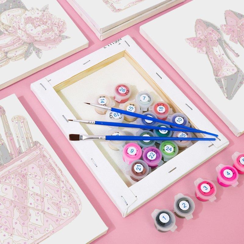 קיט מיני – מארז 6 ציורי אופנה בורוד